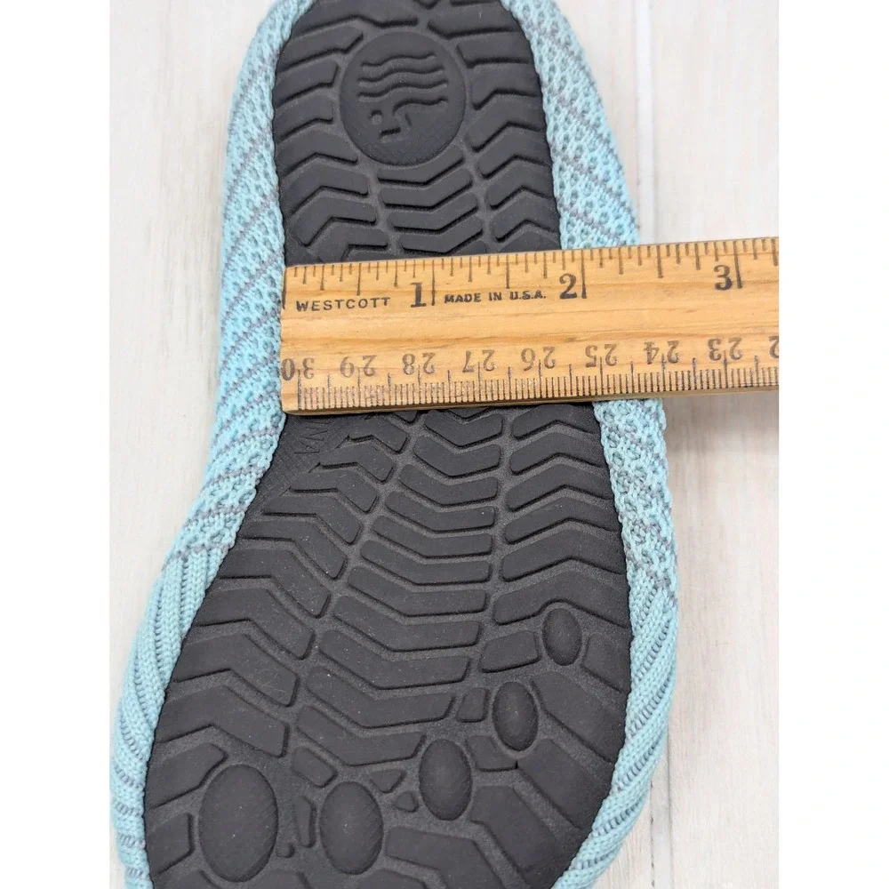 Kids Water Shoes Size Euro 28/29 11 Blue Knit Barefoot Aqua Socks Slip On